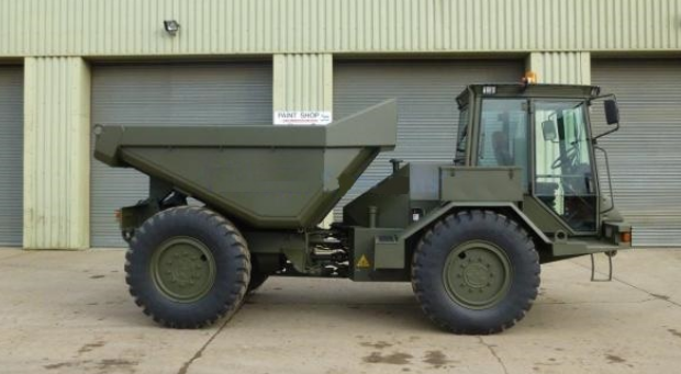 Grøn Hydrema Rusland